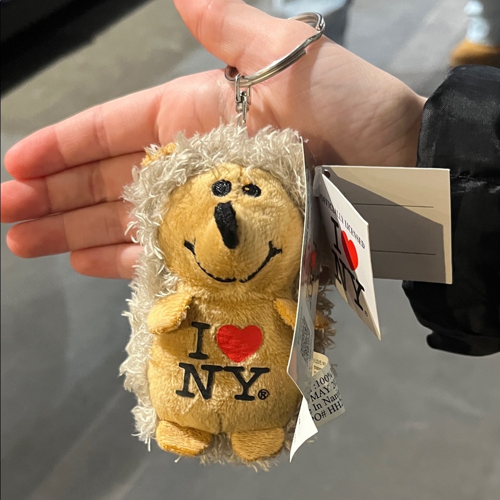 Hedgehog Purse Charm NWT Tan and Gray-I ❤️ NY